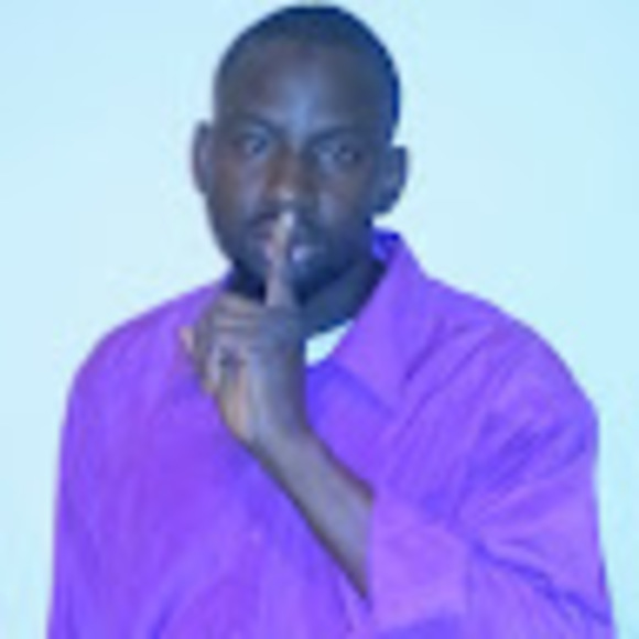 Meet your Posher, Amadou - Picture 1 of 1